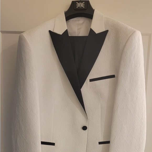 Other - Elegant White Blazer with Black Accents
